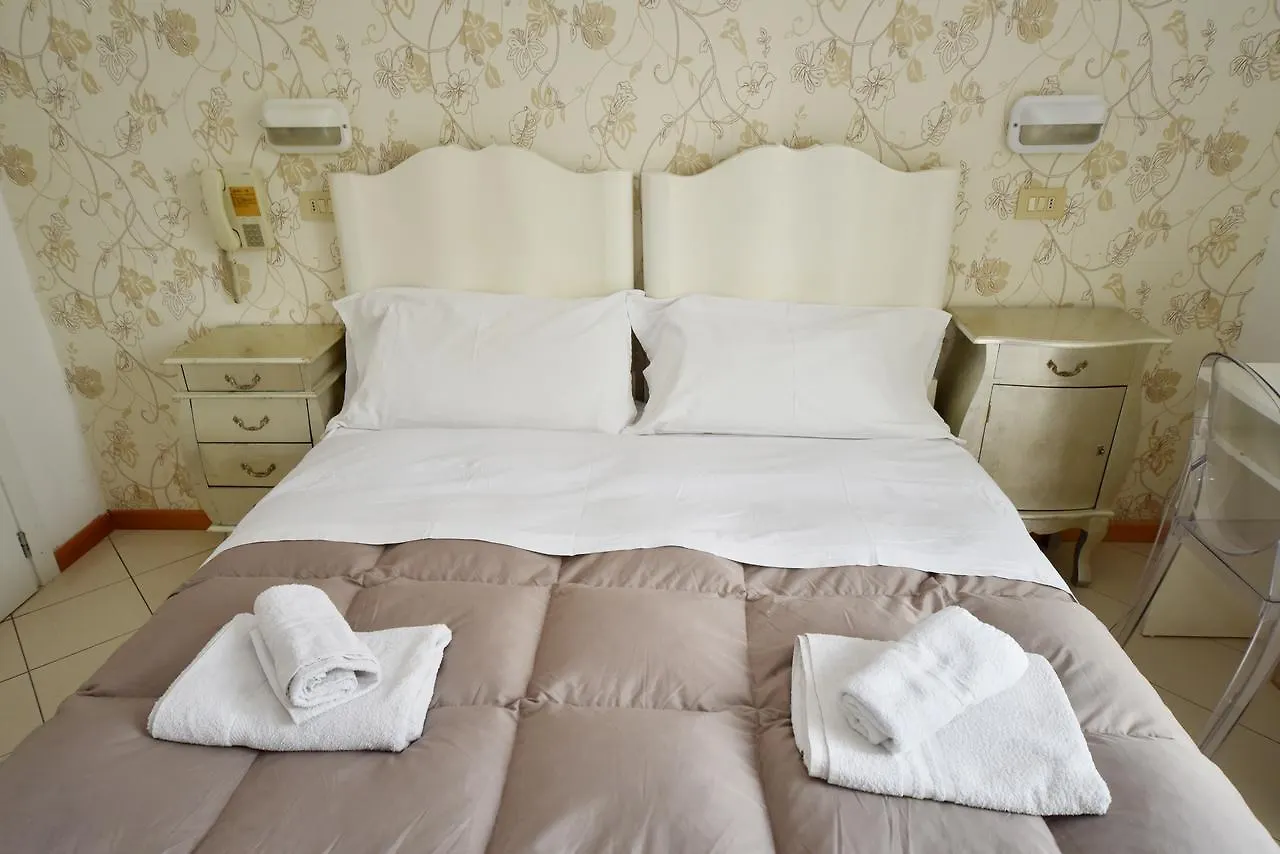 ***  Hotel Marika Rimini Italie