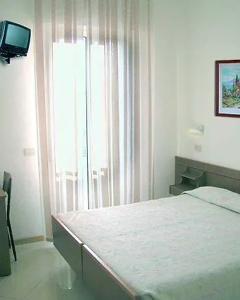 ***  Hotel Marika Римини Италия